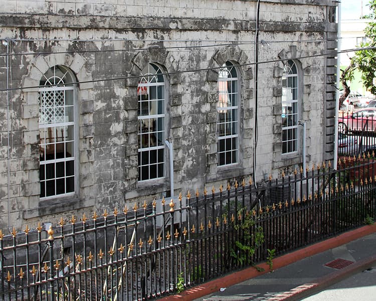 uPVC outdoor boundary