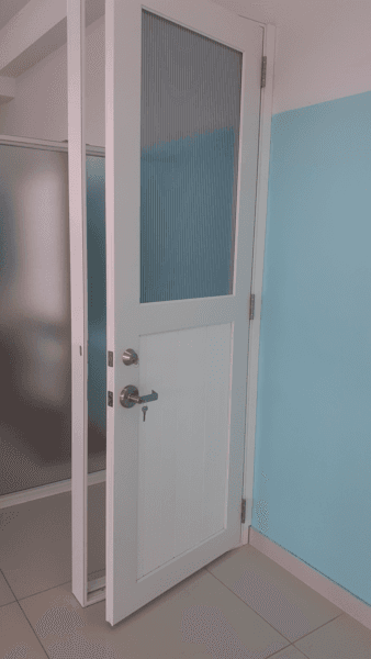 Domuv security swing-view door